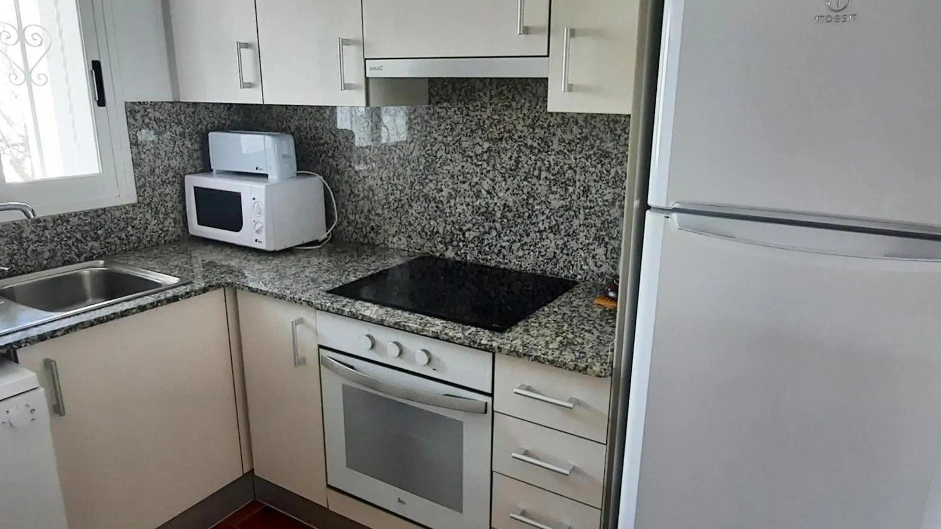 Appartement Apartamento Espacioso En Llanca Cerca De La Playa Con Terraza Y Acepta Mascotas - Es-170-39 Espagne